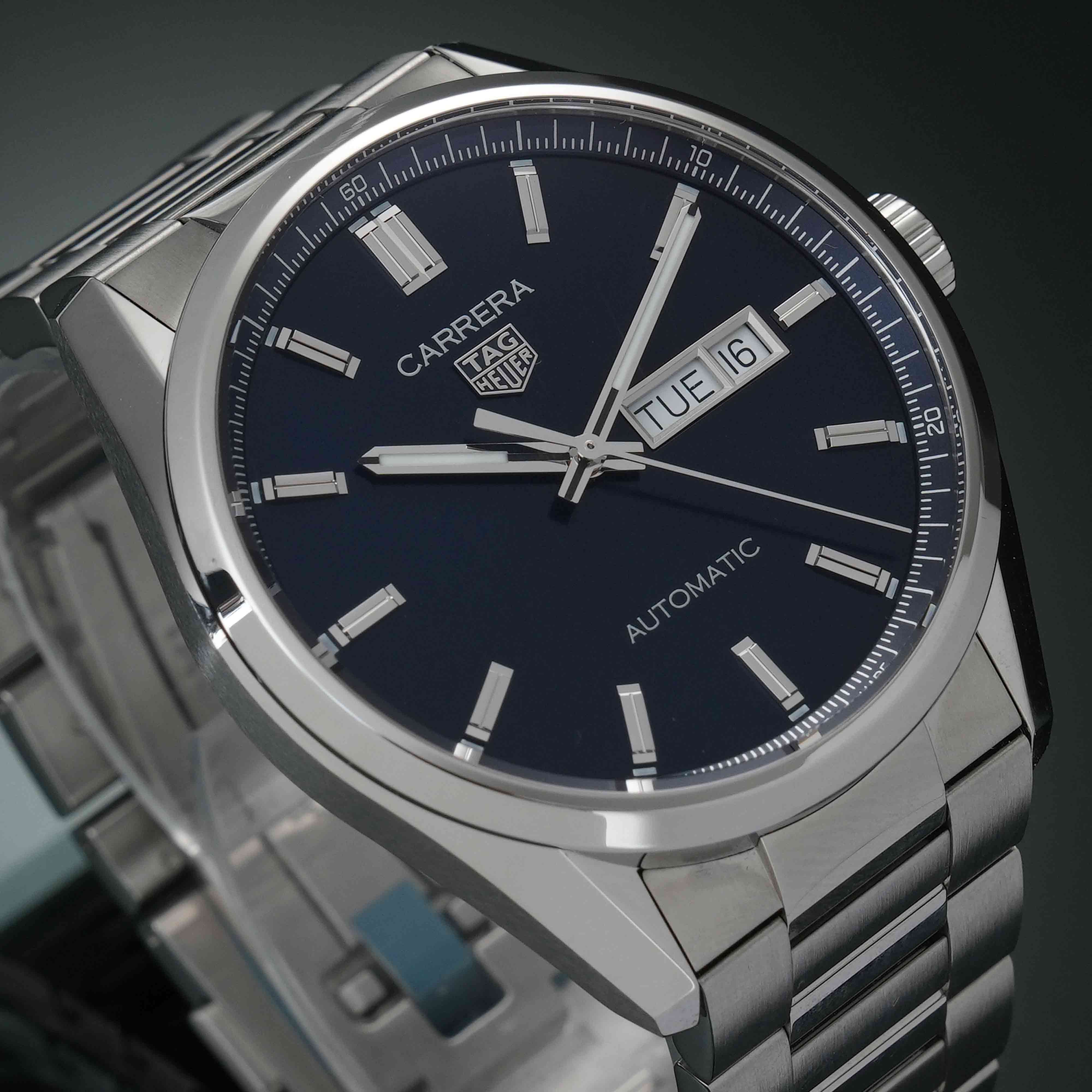 TAG Heuer(USED)태그호이어 까레라 데이데이트 WBN2012